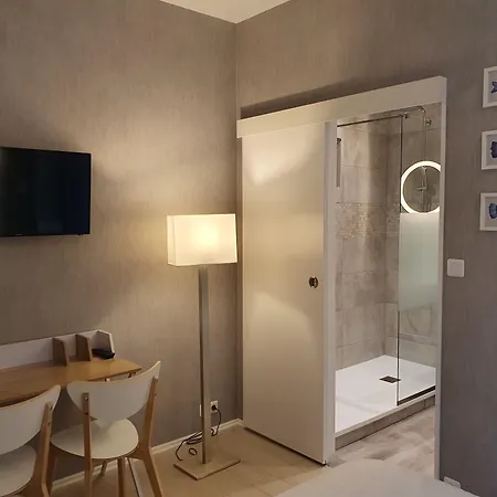 Restaurant Ferme De La Grande Cour فندق