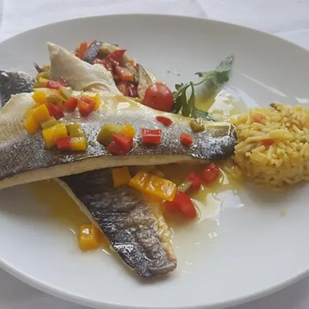 Restaurant Ferme De La Grande Cour 2* La Rivière-Saint-Sauveur