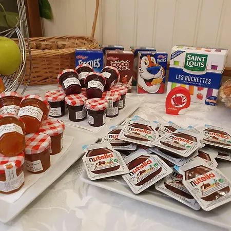 Hotel Restaurant Ferme De La Grande Cour La Rivière-Saint-Sauveur