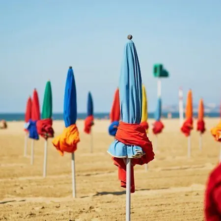 Hotel Restaurant Ferme De La Grande Cour 2*