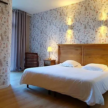 Hotel Restaurant Ferme De La Grande Cour La Rivière-Saint-Sauveur