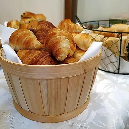 Hotel Restaurant Ferme De La Grande Cour