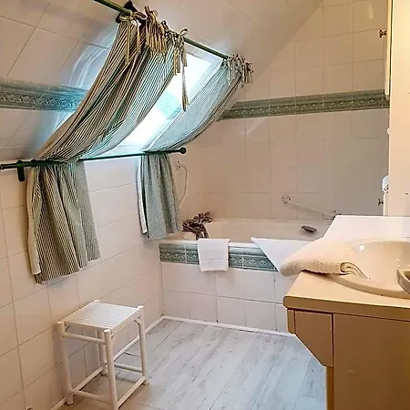 Hotel Restaurant Ferme De La Grande Cour 2*