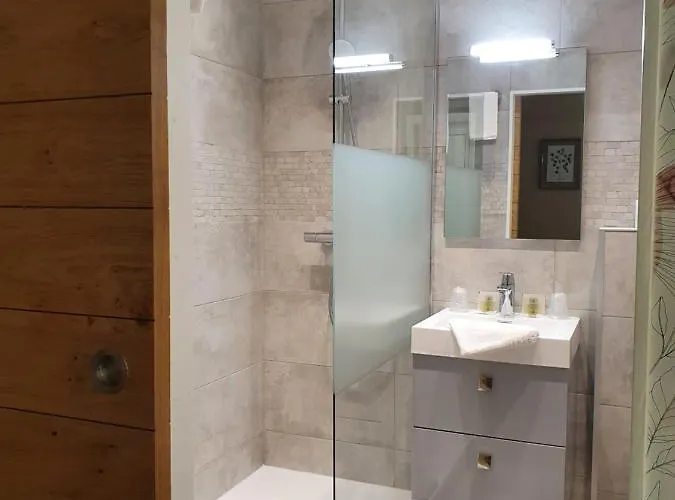 Hotel Restaurant Ferme De La Grande Cour 2*